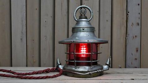 ai_generated b4/5f/b45fe8a9d6ba411e9c7e1b9b004a3175.png
