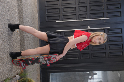 f4k_ChanelCamryn050522 P3666089.JPG